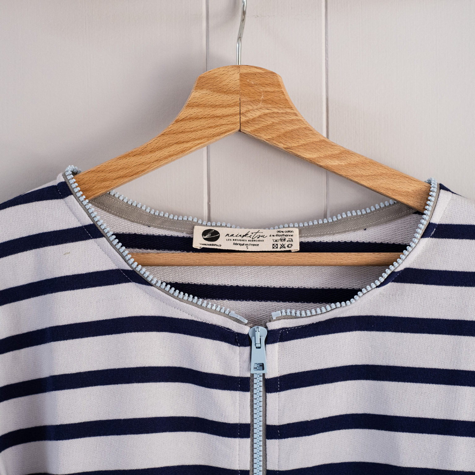 OYSHO - Sweat rayé à col zippé en modal doux - Bleu marine