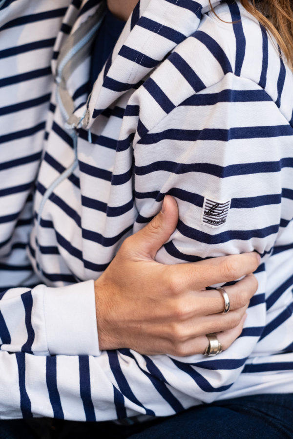 Pack Zipped Sweatshirt Mixed + Hood (Striped White/Navy Blue) - Image 8