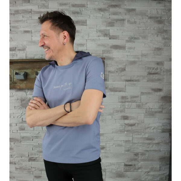 T-Shirt Homme Gris Bleu & Capuche Gris Foncé